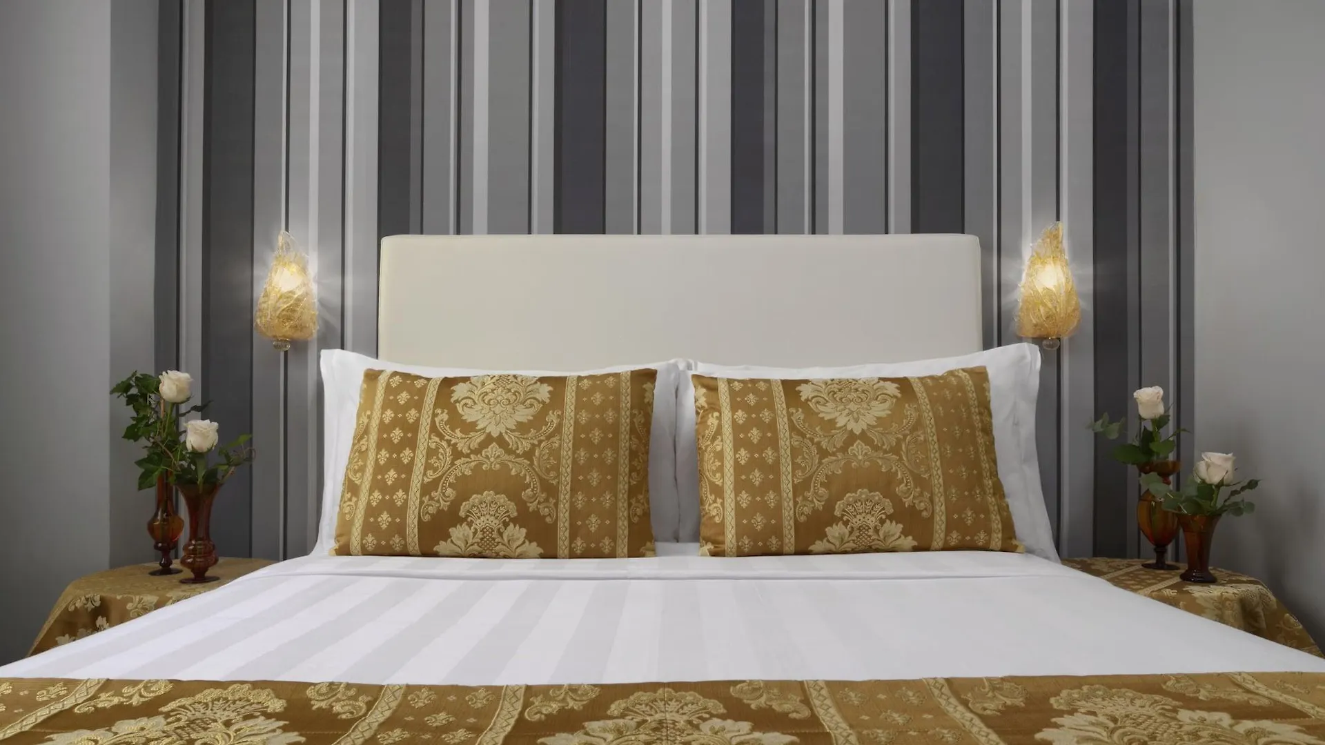 Hotel Pausania Velence