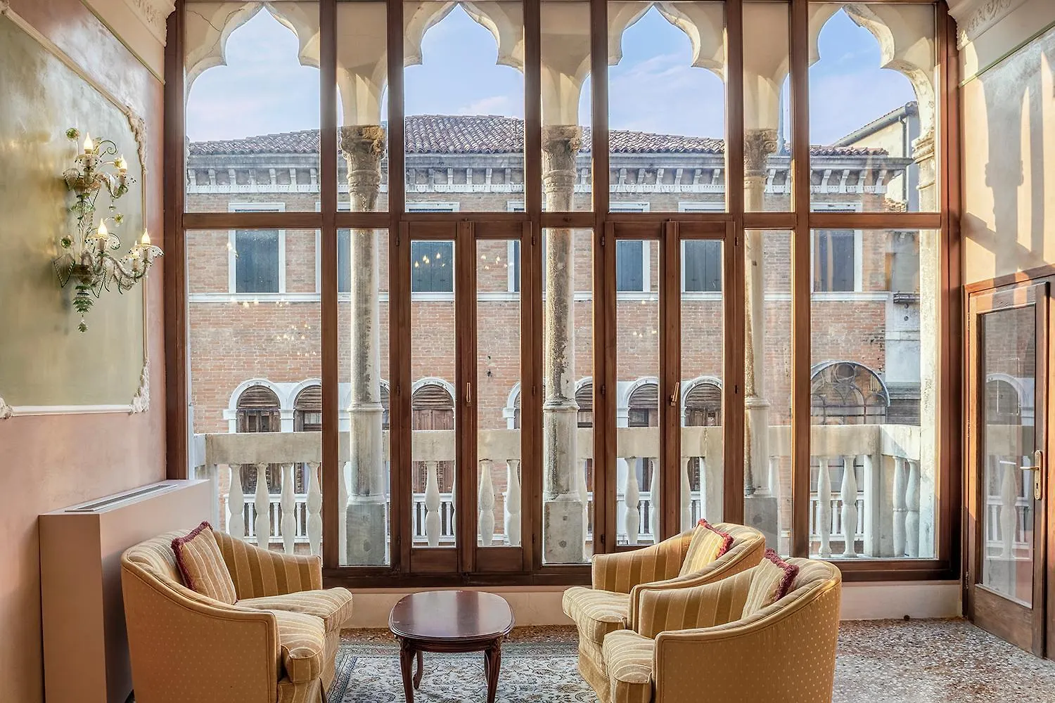 Hotel Pausania Velence